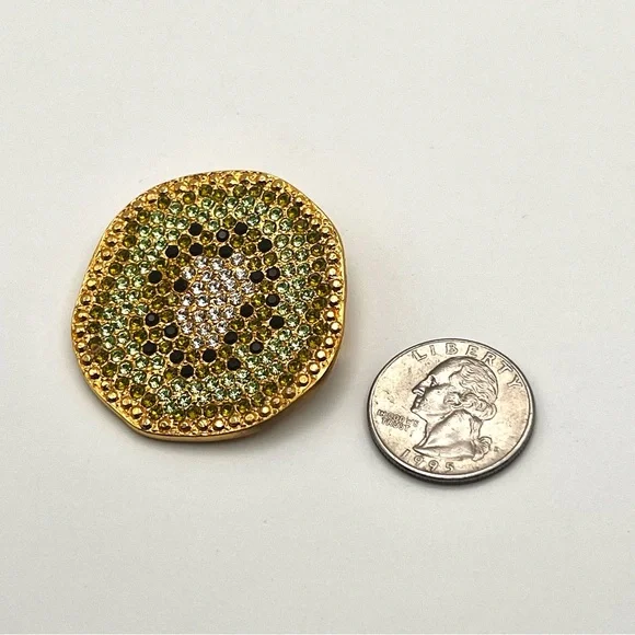 Vintage Carlisle Signed Swarovski Rhinestone Green Gold Kiwi Brooch - Picture 8 of 10